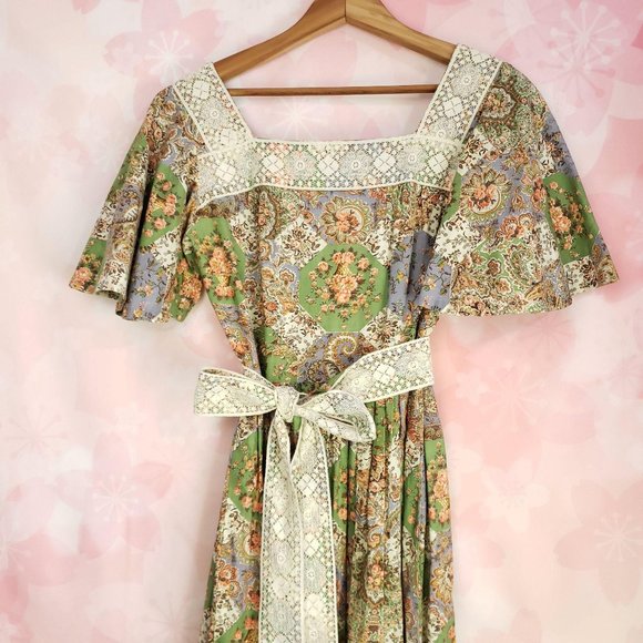 TRUE VINTAGE Handmade Boho Square Neck Maxi Dress - Picture 5 of 9
